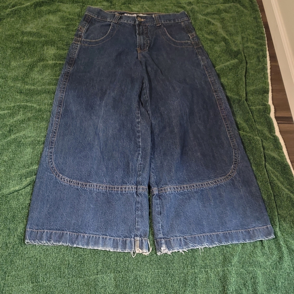 Jeans - Picture 4 of 5